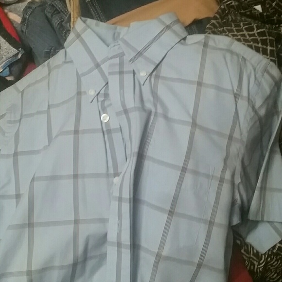 Dockers Men's size 14-141/2 button down shirt - Picture 2 of 2